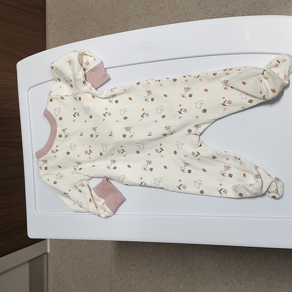 Rabbit + Bear Organic Cotton Onesie Footies - Picture 2 of 4